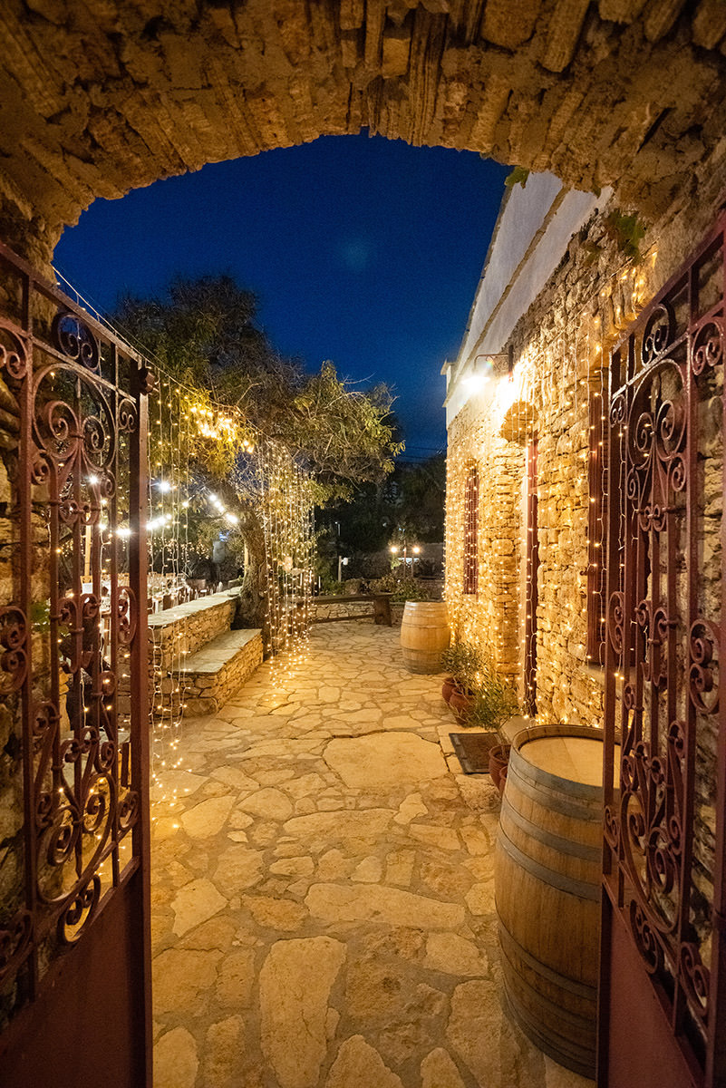 Ktima Paliomilos - Folegandros - Weddings & Events